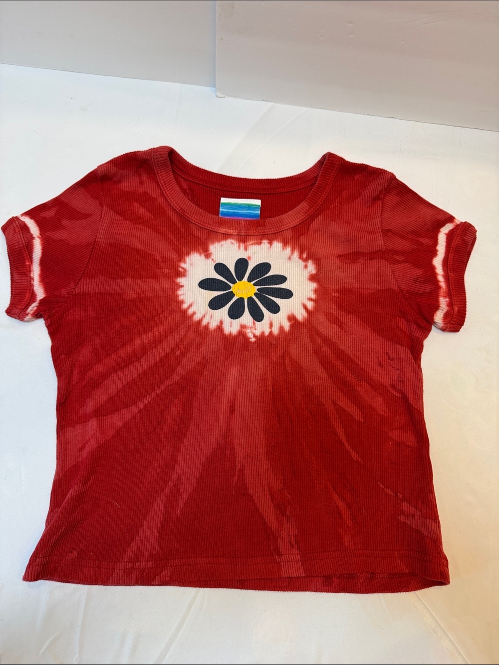 UNIF Red Tie-Dye Daisy Graphic women’s baby doll ribbed Short Sleeve Tee cotton